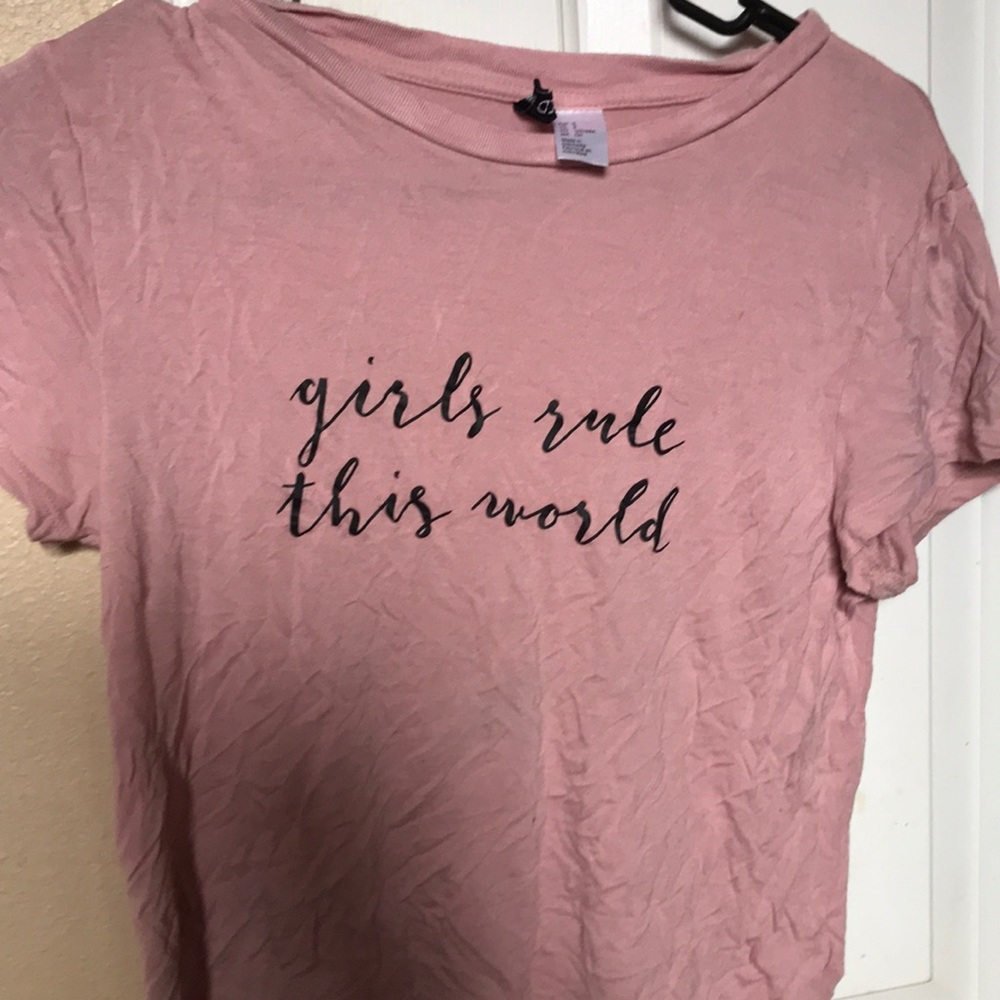 Girls Rule This World Tee